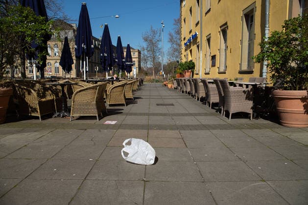 Coronavirus COVID 19 Empty squares and streets in Stuttgart city centre due to the voluntary curfew Stuttgart Mitte Baden Württemberg Germany Copyright: xLeif-HendrikxPiechowskix