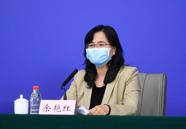(200323) -- WUHAN, March 23, 2020 -- Yu Yanhong, Party chief of the National Administration of Traditional Chinese Medicine (TCM), speaks at a press conference in Wuhan, capital of central China s Hubei Province, March 23, 2020. Clinical observation showed that traditional Chinese medicine (TCM) has proven to be effective in the treatment of over 90 percent of all confirmed COVID-19 cases on the Chinese mainland, said a TCM official on Monday. ) CHINA-WUHAN-COVID-19-PRESS CONFERENCE-TCM ChenxYehua 