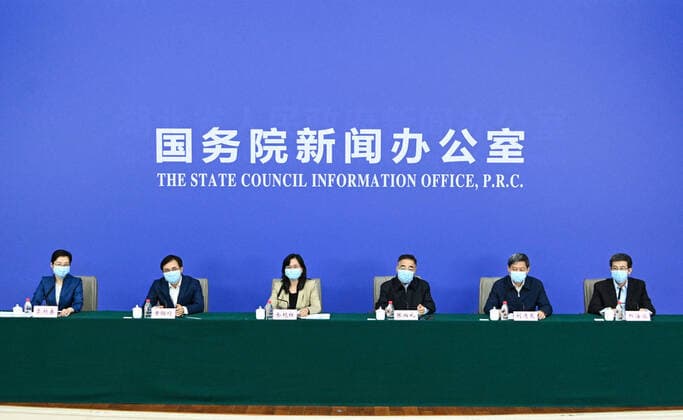 (200323) -- WUHAN, March 23, 2020 -- A press conference is held on the effectiveness of traditional Chinese medicine (TCM) in the treatment of COVID-19 cases in Wuhan, capital of central China s Hubei Province, March 23, 2020. Clinical observation showed that traditional Chinese medicine (TCM) has proven to be effective in the treatment of over 90 percent of all confirmed COVID-19 cases on the Chinese mainland, said a TCM official on Monday. ) CHINA-WUHAN-COVID-19-PRESS CONFERENCE-TCM ChenxYehua 