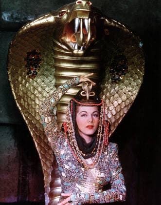 COBRA WOMAN, Maria Montez, 1944 Courtesy Everett Collection !ACHTUNG AUFNAHMEDATUM GESCHÃ„TZT! PUBLICATIONXNOTxINxCANxCHNxFRAxITAxJPNxNORxPOLxRUSxESPxUKxUSA Copyright: xCourtesyxEverettxCollectionx MMDCOWO EC002