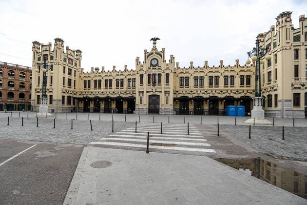 March 23, 2020, Valencia, VALENCIA, SPAIN: Illustration, General views of the North Station, Valencia during the second week after the Government declared the state of alarm in Spain and recommended people to stay at home to fight coronavirus COVID-19 on March 23, 2020 in Valencia, Spain Valencia SPAIN - ZUMAa181 20200323_zaa_a181_099 Copyright: xIvanxTerronx