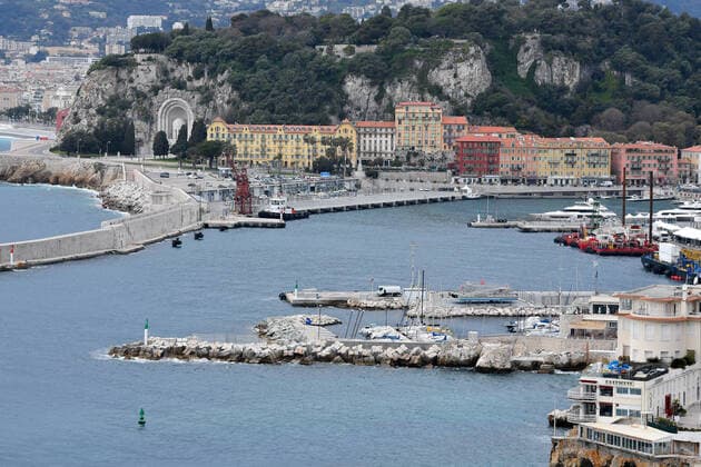 Coronavirus : vue generale du port de Nice. France imposes lockdown NEWS : Covid 19 Coronavirus en France - Nice - 23 03 2020 LionelUrman Panoramic 