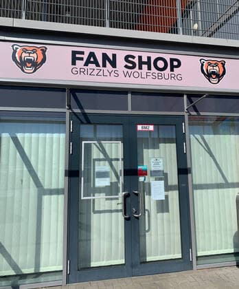 Closed Grizzlys Fan Shop at the Eisarena Wolfsburg