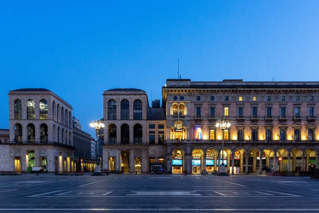 Milan, Coronavirus Covid 19 emergency, Piazza del Duomo deserted on the first day of the new regional ordinance which provides even more draconian quarantine measures Editorial Usage Only  Copyright: xMassimoxAlbericox xIPAx