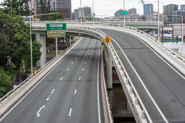March 24, 2020, Brisbane, Australia: A view of a deserted Coronation Drive. .Covid-19 pandemic hits Australian capital cities. Sports, music events are cancelled or postponed and school, universities and business follow government guidelines about quarantine and health safety. Brisbane Australia - ZUMAs197 20200324_zaa_s197_015 Copyright: xFlorentxRolsx