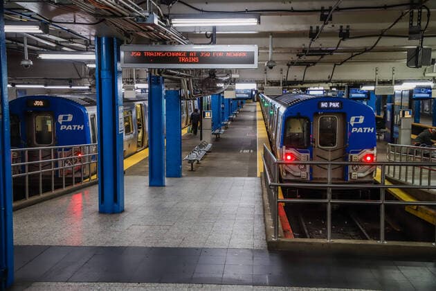 March 23, 2020, New York, NEW YORK, ESTADOS UNIDOS: Movement on the Path (access train between New York and New Jersey) on the way during the Coronaviru Covid-19 pandemic period in New York in the United States. New York ESTADOS UNIDOS - ZUMAc233 47091785st Copyright: xVanessaxCarvalhox