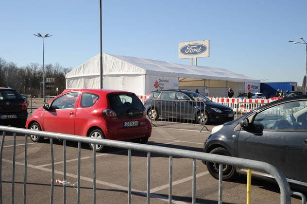 The Covid 19 Drive In Test Station on Tuesday 24 03 2020 on the premises of the FORD plants in Saarlouis bub