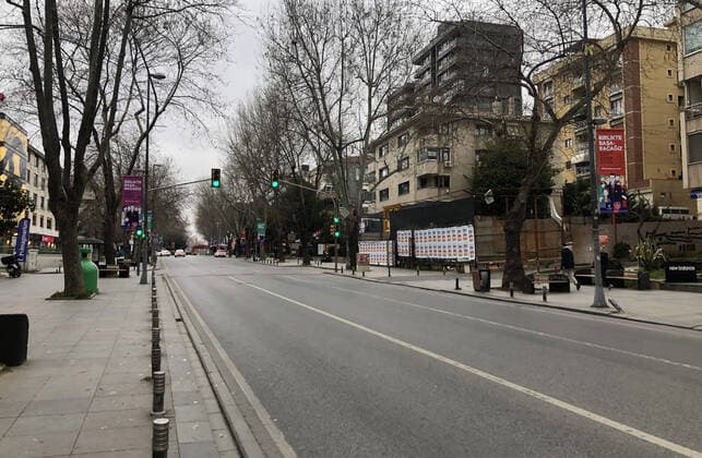 View of Istanbul™s shopping street Bagdat¦ As 20 million city Istanbul is getting empty, the number of infected people increased to 1525 people and 37 deaths. Copyright: TolgaxAdanali 16704551