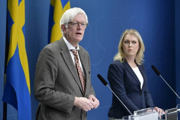 Director General of the Public Health Agency of Sweden Johan Carlson L and Minister for Health and Social Affairs Lena Hallengren during the daily press briefing on the coronavirus Covi 19 situation STOCKHOLM SWEDEN x10040x,  Copyright: xAndersxWiklund TTx SWEDEN HEALTH CORONA