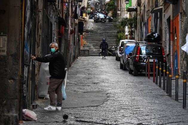 Naples the streets of the city increasingly empty with the coronavirus emergency (COVID-19)  Copyright: xSalvatorexLaportax xIPAx xKontrolabx