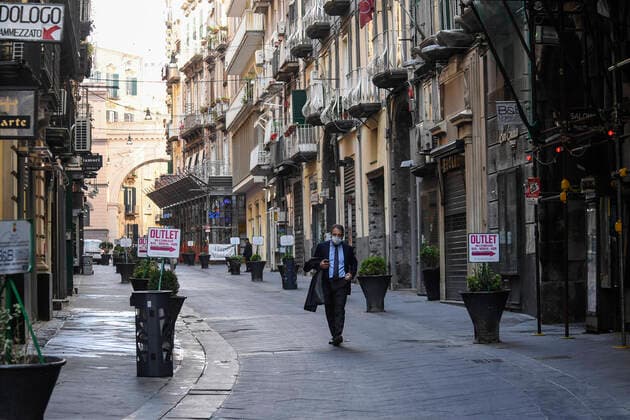 Naples the streets of the city increasingly empty with the coronavirus emergency (COVID-19)  Copyright: xSalvatorexLaportax xIPAx xKontrolabx