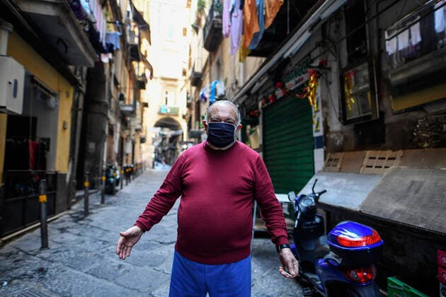 Naples the streets of the city increasingly empty with the coronavirus emergency (COVID-19)  Copyright: xSalvatorexLaportax xIPAx xKontrolabx