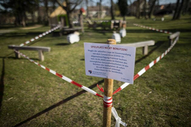 Closed playground in Kodersdorf, 24 03 2020 Throughout Saxony there are restrictions due to the spread of the coronavirus Kodersdorf Germany Copyright: xFlorianxGaertner photothek.netx