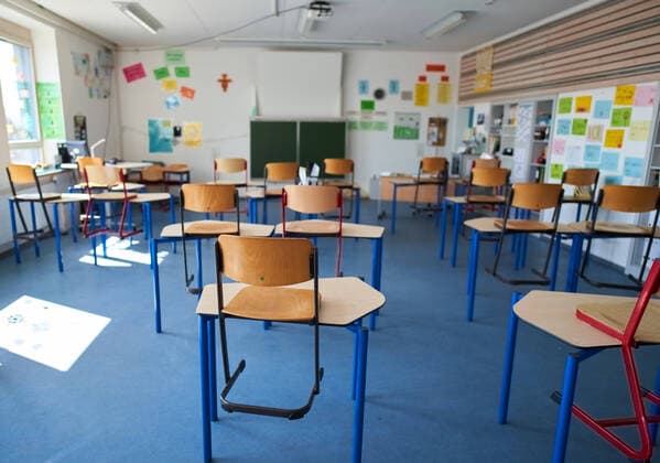 School in Marktoberdorf, March 24, 2020. Closed school due to the Corona virus disease (COVID-19) on March 24, 2020 in Marktoberdorf, Germany