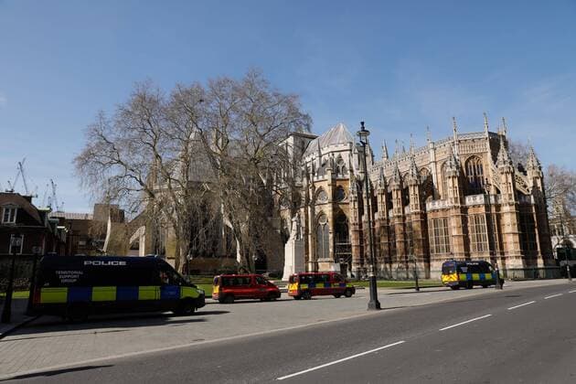 (200324) -- LONDON, March 24, 2020 (Xinhua) -- Photo taken on March 24, 2020 shows a general view of the Westminster Abbey after the British government placed further restrictions on movement in London, Britain. The number of confirmed cases of COVID-19 in Britain reached 8,077 as of Tuesday morning, according to the lastest figure from the Department of Health and Social Care. (Photo by Tim Ireland Xinhua) BRITAIN-LONDON-COVID-19-CASES 