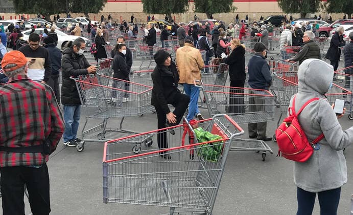Hundreds of local seniors wait in line as Costco opens up a hour early for them to shop for the first time Tuesday, March 24,2020. Van Nuys CA USA. Costco will be open Tuesdays and Thursday at 8-9am to help the 65 and over people to help them get what they need. Van Nuys USA - ZUMAbl1_ 20200324_zaf_bl1_006 Copyright: xGenexBlevinsx