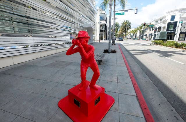 March 24, 2020, Los Angeles, California, U.S: Rodeo Drive in Beverly Hills on Tuesday, March 24, 2020. California Gov. Gavin Newsom issued a statewide stay-at-home order Thursday for residents to venture outside only for essential jobs, errands and some exercise, due to coronavirus concerns. Los Angeles U.S. - ZUMAc68_ 20200324_zaf_c68_002 Copyright: xRingoxChiux