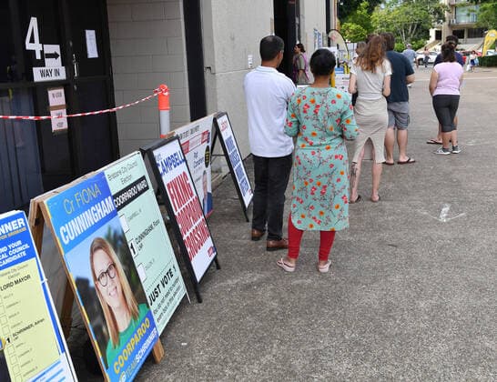 QLD LOCAL ELECTIONS CORONAVIRUS COVID-19, Voters are seen at the Coorparoo pre-polling booth for the Brisbane City Council elections in Brisbane, Wednesday, March 25, 2020. Queensland s local government elections are due to be held on Saturday despite the threat of the Coronavirus (COVID-19). ( NO ARCHIVING, EDITORIAL USE ONLY, NO USE IN BOOKS WITHOUT CONSENT BRISBANE QUEENSLAND AUSTRALIA  Copyright: xDARRENxENGLANDx 20200325001459386333