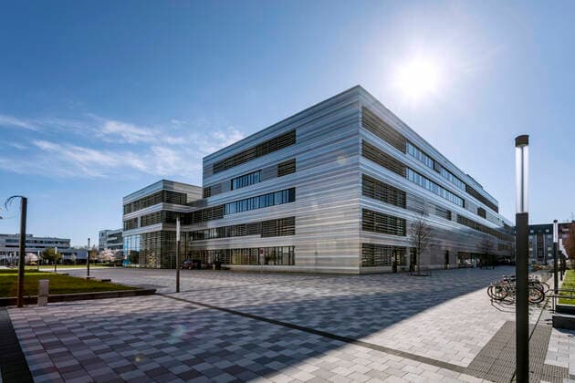 General protective measures to combat the coronavirus pandemic, the University of Applied Sciences Düsseldorf ÐÊHSD ÐÊhas therefore closed, the campus empty and left