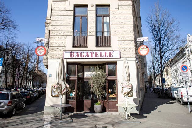Corona Cologne Germany 25 03 2020 Bagatelle Alteburger Strasse