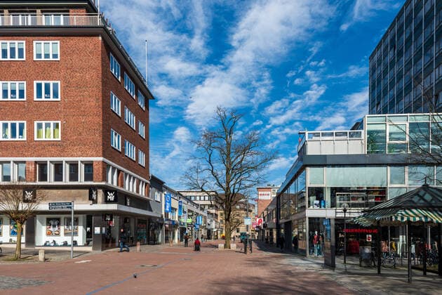The Kiel city centre almost without people The instruction of the state government to stay at home because of the critical situation caused by the coronavirus pandemic is largely followed Kiel Vorstadt Schleswig Holstein Germany