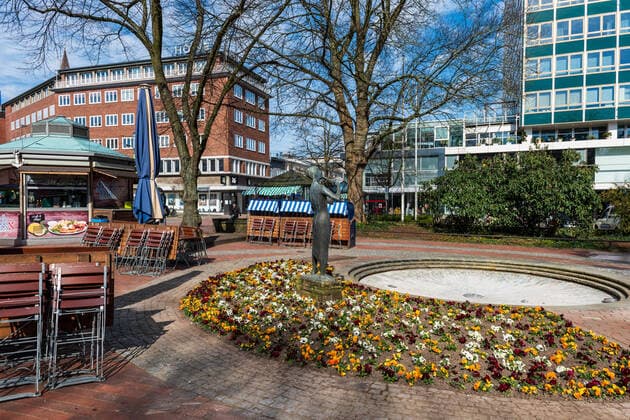 The Kiel city centre almost without people The instruction of the state government to stay at home because of the critical situation caused by the coronavirus pandemic is largely followed Kiel Vorstadt Schleswig Holstein Germany