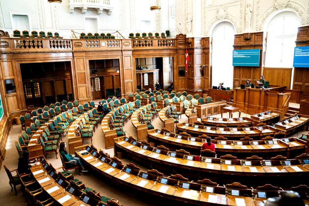 The Danish Parliament discusses proposals from the government on COVID 19 emergency legislation, in the Folketing Hall in Christiansborg on Thursday, March 26, 2020, Copenhagen Denmark,  Copyright: RitzauxScanpix IdaxGuldbaekxArentsenx cop108 spdk20200326-111127-L