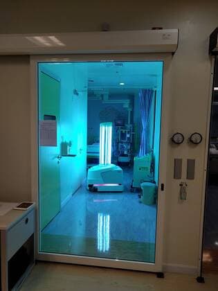 March 25, 2020: Robots are helping to fight against coronavirus by disinfecting hospital rooms with a powerful concentrated UV light...Developed by Danish company UVD Robots, the autonomous machines are used as part of regular cleaning cycles and are extremely helpful at preventing and reducing the spread of infectious diseases, viral infections, bacteria and other types of harmful organic microorganisms in the environment by breaking down their DNA-structure...The UVD robots have eight light bulbs that emit UV-C ultraviolet light able to destroy bacteria, virus, and other harmful microbes...Once inside a room, the robot will take around 20 minutes to completely disinfect it by damaging the DNA and RNA of microbes, stopping them from multiplying...As the light is harmful to humans too, people are required to stay outside while the robot d - ZUMAc218 20200325_zia_c218_052 Copyright: xCOVERxImagesx