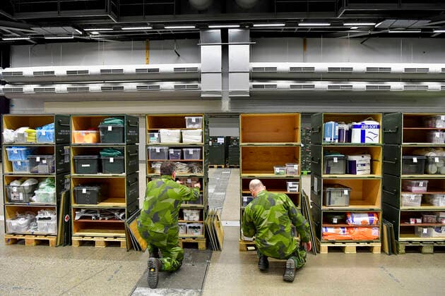 The Swedish Armed Forces are building a field hospital inside the exhibition center Stockholmsmässan in Älvsjö in southern Stockholm, Sweden on March 26, 2020 The field hospital will provide extra intensive care space for COVID 19 patients should it be necessary STOCKHOLM SWEDEN x10030x,  Copyright: xJonasxEkstromer TTx FIELD HOSPITAL SWEDEN