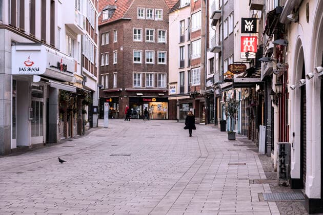 Berger Straße in the old town of Düsseldorf, deserted in the early evening