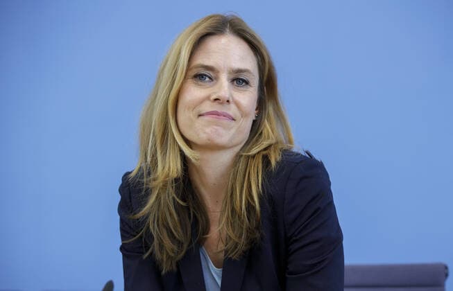 Prof Dr Susanne Herold, Head of the Department of Infectiology at Giessen University Hospital, at a press conference on the corona crisis Berlin, 26 03 2020 Berlin Germany Copyright: xThomasxImo photothek.netx