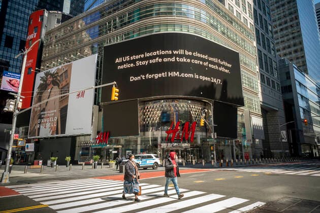New York during the COVID-19 pandemic Closed H&M department store in Times Square hotel in New York on Thursday, March 26, 2020 due to the COVID-19 pandemic. (  RichardxB.xLevine
