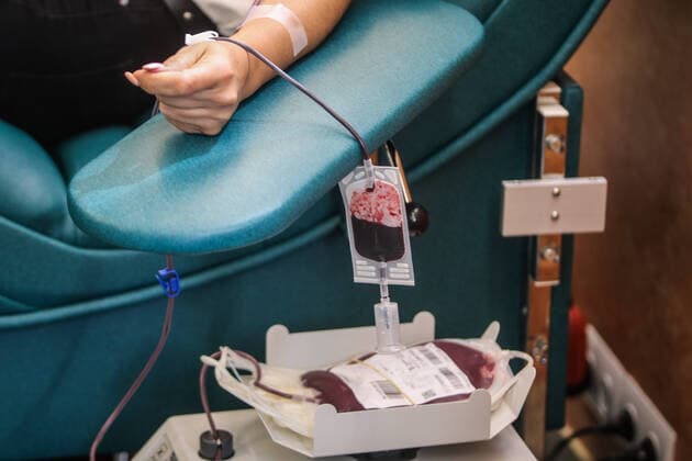 March 26, 2020: 26 March 2020 (Malaga) Despite the state alarm by the coronavirus are asking the people of Malaga to donate blood to hospitals for the sick because of their shortage of blood for transfusions. - ZUMAc161 20200326_zap_c161_023 Copyright: xLorenzoxCarnerox