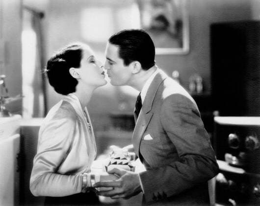 THE DIVORCEE, from left, Norma Shearer, Chester Morris, 1930 Courtesy Everett Collection !ACHTUNG AUFNAHMEDATUM GESCHÃ„TZT! PUBLICATIONXNOTxINxCANxCHNxFRAxITAxJPNxNORxPOLxRUSxESPxUKxUSA Copyright: xCourtesyxEverettxCollectionx MBDDIVO EC031