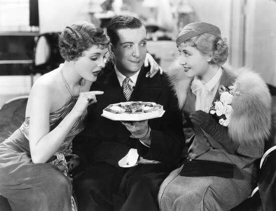 EASY TO LOVE, from left: Mary Astor, Edward Everett Horton, Genevieve Tobin, 1934 Courtesy Everett Collection !ACHTUNG AUFNAHMEDATUM GESCHÃ„TZT! PUBLICATIONXNOTxINxCANxCHNxFRAxITAxJPNxNORxPOLxRUSxESPxUKxUSA Copyright: xCourtesyxEverettxCollectionx MBDEATO EC042