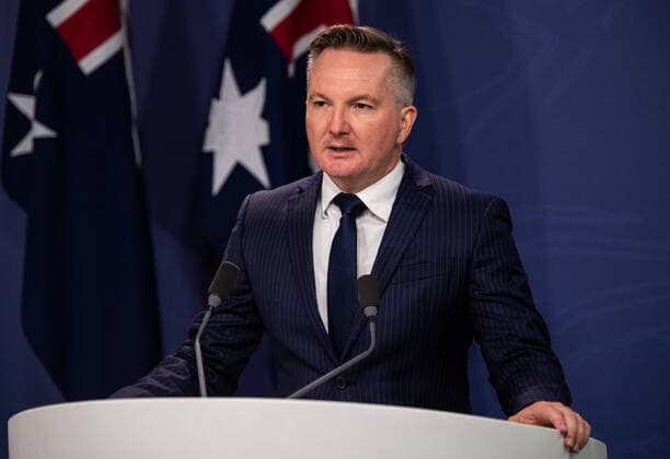 LABOR CORONAVIRUS PRESSER, Shadow Minister for Health Chris Bowen speaking at a media conference, in Sydney, Friday, March 27, 2020. The Shadow Minister for Health responded to today s press conference given by Prime Minister Scott Morrison outlining new powers to enhance self-isolation and quarantine. ( NO ARCHIVING, EDITORIAL USE ONLY, NO USE IN BOOKS WITHOUT CONSENT SYDNEY NSW AUSTRALIA  Copyright: xJAMESxGOURLEYx 20200327001460400552