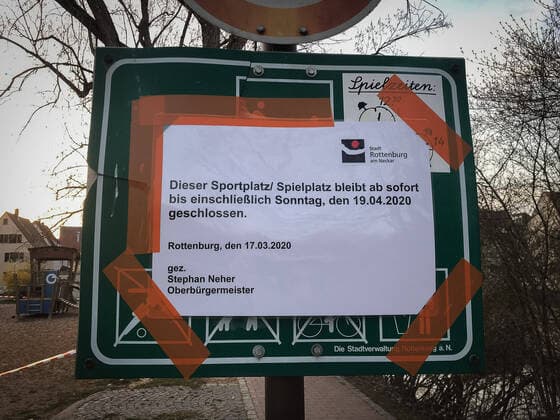 Rottenburg theme picture, symbol picture, corona, coronavirus, COVID 19, Rottenburg, district of Tübingen, 26 03 2020 Bans due to coronavirus, playground closed, cordoned off, flutterband, childrens playground, prohibition sign, closed until 19 04 20, theme picture, symbol picture, corona, coronavirus, COVID 19, Rottenburg, district of Tübingen, 26 03 2020, Copyright: xFrankx Eibner-Pressefotox EP_wfk