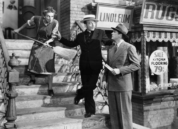 OSCARS. Bester Hauptdarsteller. PreistrÃ¤ger 1941-1950 GOING MY WAY, from left, Eily Malyon, Bing Crosby, James Brown, (aka James L. Brown), 1944 Courtesy Everett Collection !ACHTUNG AUFNAHMEDATUM GESCHÃ„TZT! PUBLICATIONXNOTxINxCANxCHNxFRAxITAxJPNxNORxPOLxRUSxESPxUKxUSA Copyright: xCourtesyxEverettxCollectionx MBDGOMY EC042