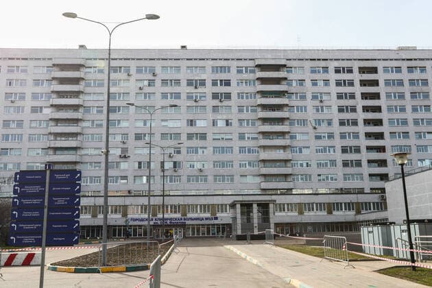 MOSCOW, RUSSIA - MARCH 27, 2020: A view of Moscow s Filatov City Clinical Hospital No 15 starting to admit patients suspected of the COVID-19 infection. Stanislav Krasilnikov TASS  TS0D37CD