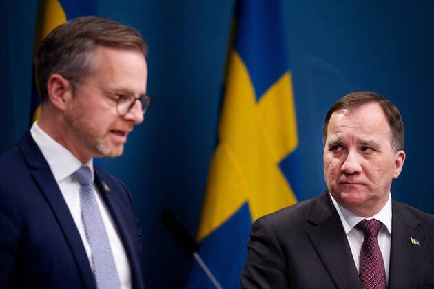 200327 Mikael Damberg, Minister for Home Affairs, and Stefan Löfven, Prime Minister, at a press conference with the government of Sweden regarding the coronavirus, covid-19, on March 27, 2020 in Stockholm.  Copyright: MAXIMxTHORE 47099298st