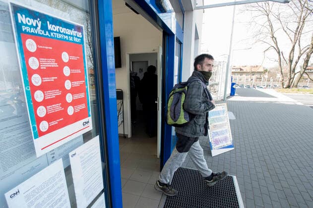 An employee last morning shift of bus manufacturer Iveco CZ (Iveco Bus) leaves Iveco s plant in Vysoke Myto, Czech Republic, after decision to shutdown of the plant in relation to coronavirus outbreak, on March 27, 2020. (CTKxPhoto JosefxVostarek) CTKPhotoP202003270571201 JVO 010K