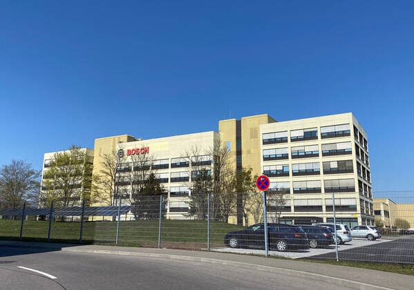 xsvx, Economy, Bosch Healthcare Solutions Branch Office Headquarters in Waiblingen The company Bosch has developed a Corona Covid 19 rapid test emwirt Waiblingen
