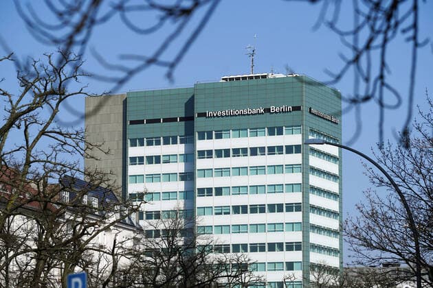 27 03 2020,Berlin,Germany,GER,the city in times of the corona pandemic, Investitionsbank Berlin IBB Headquarters Bundesallee in the district of Wilmersdorf