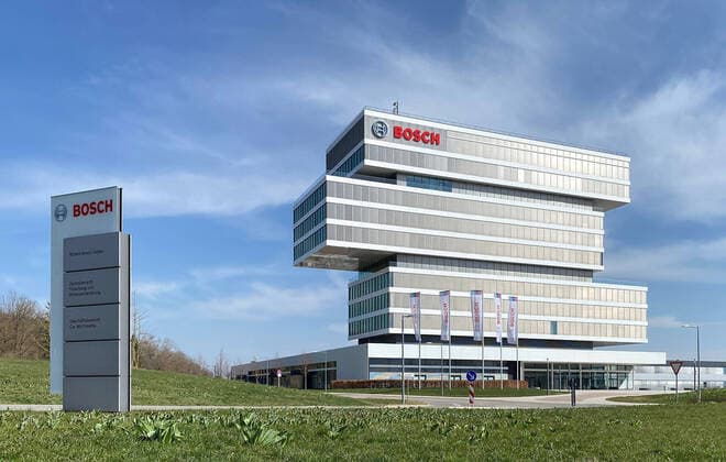 xsvx, Economy, Robert Bosch GmbH Center for Research and Advance Engineering in Renningen The Bosch company has developed a Corona Covid 19 rapid test emwirt Renningen