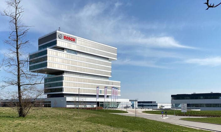 xsvx, Economy, Robert Bosch GmbH Center for Research and Advance Engineering in Renningen The Bosch company has developed a Corona Covid 19 rapid test emwirt Renningen