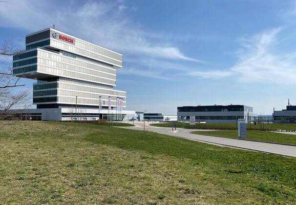 xsvx, Economy, Robert Bosch GmbH Center for Research and Advance Engineering in Renningen The Bosch company has developed a Corona Covid 19 rapid test emwirt Renningen