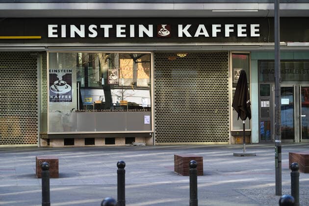 27 03 2020,Berlin,Germany,GER,the city in times of the Corona Pandemic, a closed Einstein branch in Charlottenburg