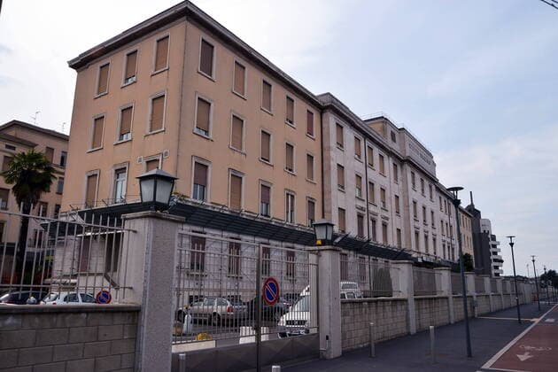 Milan, Palazzoli Don Gnocchi Institute, suspect of numerous cases of patients and nurses infected with coronavirus (Maurizio Maule Fotogramma, Milan - 2020-03-27) p.s. la foto e utilizzabile nel rispetto del contesto in cui e stata scattata, e senza intento diffamatorio del decoro delle persone rappresentate  Copyright: xMaurizioxMaulex xFOTOGRAMMAx