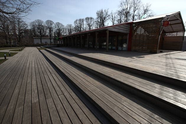 MOSCOW, RUSSIA - MARCH 28, 2020: An empty pavilion at Moscow s Gorky Central Park closed from March 28 to April 5 as part of preventive measures against the spread of the COVID-19 infection. The novel coronavirus outbreak took place in Central China in December 2019 and went on to spread to over 160 countries causing the World Health Organisation to declare it a pandemic. Sergei Fadeichev TASS  TS0D3B0A