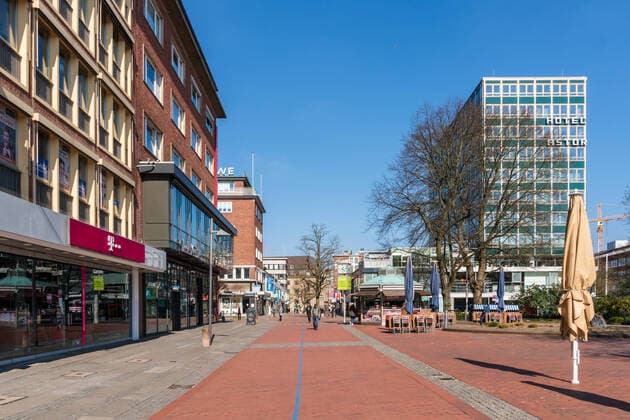 Kiel today Saturday den 28 03 2020 Also today again absolute silence in the city centre of Kiel An almost deserted big city One could not have imagined something like this recently Kiel suburb Schleswig Holstein Germany